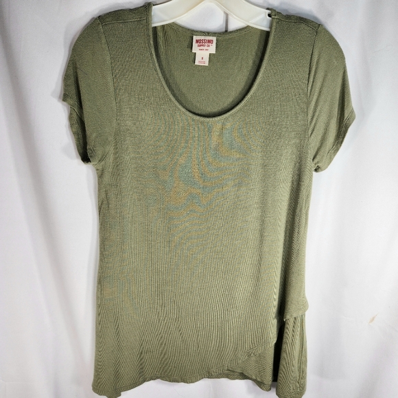 Mossimo Supply Co Olive Split Front  Left Bottom Hem Short Sleeve T Shirt Small - Picture 1 of 4